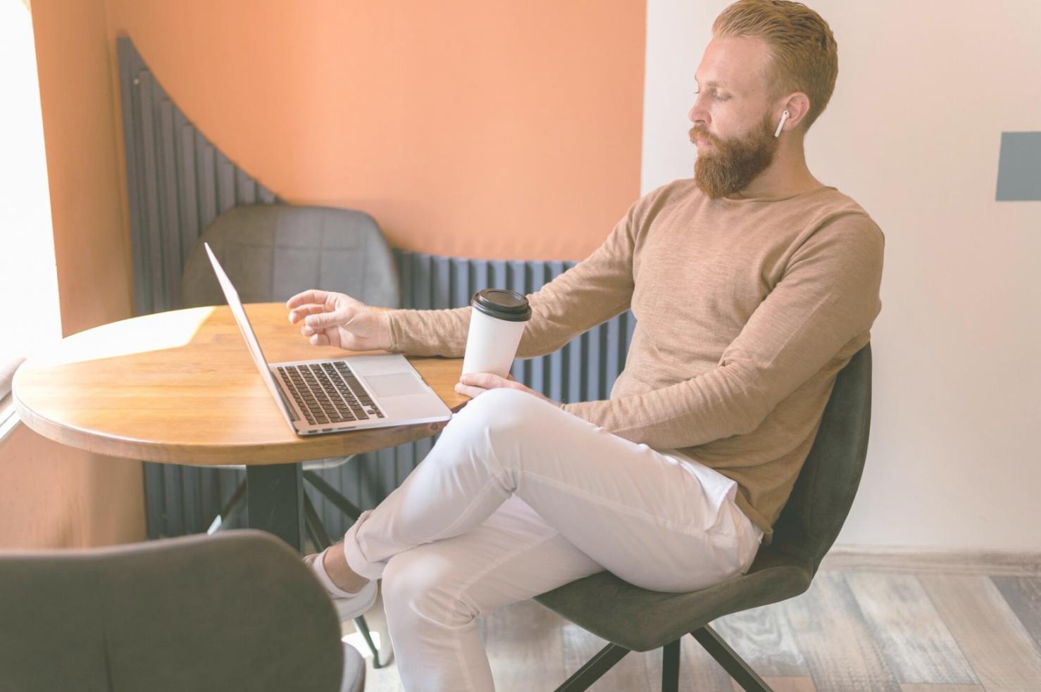 Interface d'analyse des données d'investissement en temps réel